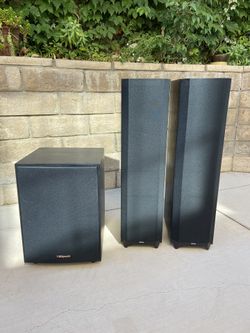 Speakers: 1 Klipsch Subwoofer + 2 Boston Acoustics