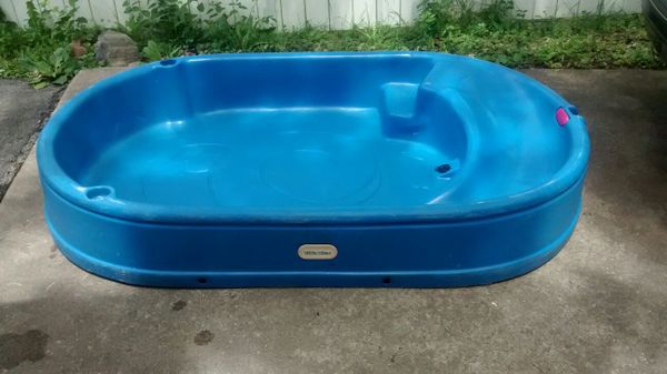 small hard side pool