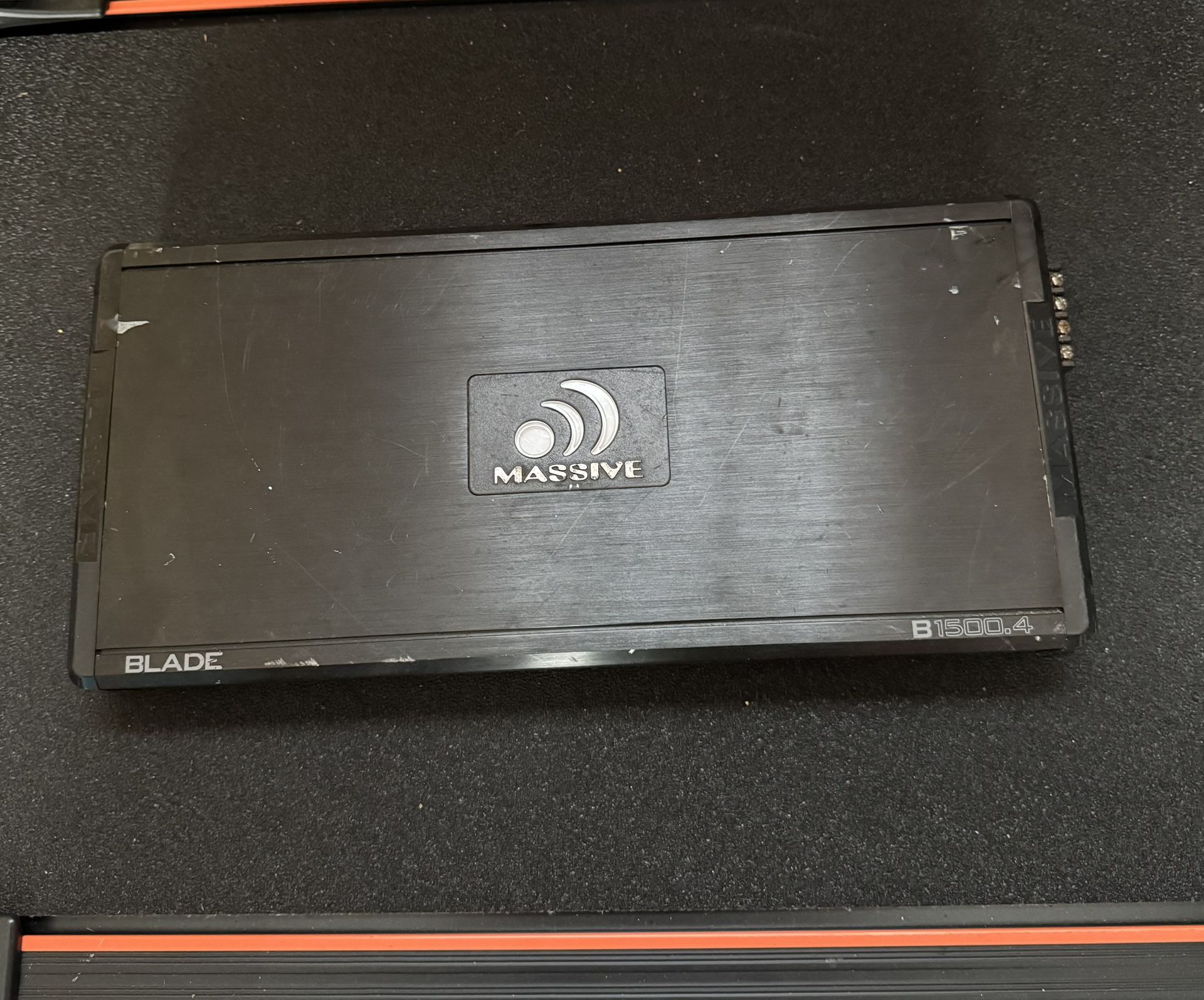 Massive Audio B1500.4 1,500W Max Blade-Series 4-Channel Car Amplifier