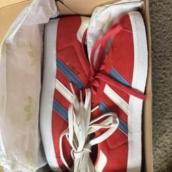 adidas gazelle size 10.5