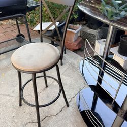 Bar Table And 2 Chairs 