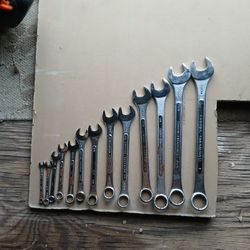13 Piece Chrome Vanadium Wrench Set