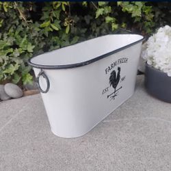 White Metal Pale Rooster Large