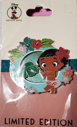 Disney DEC Moana 5th Anniversary Series 2021 Limited Edition 250 Baby Moana  Pin