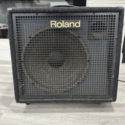 Roland - KC 500 Amplifier 