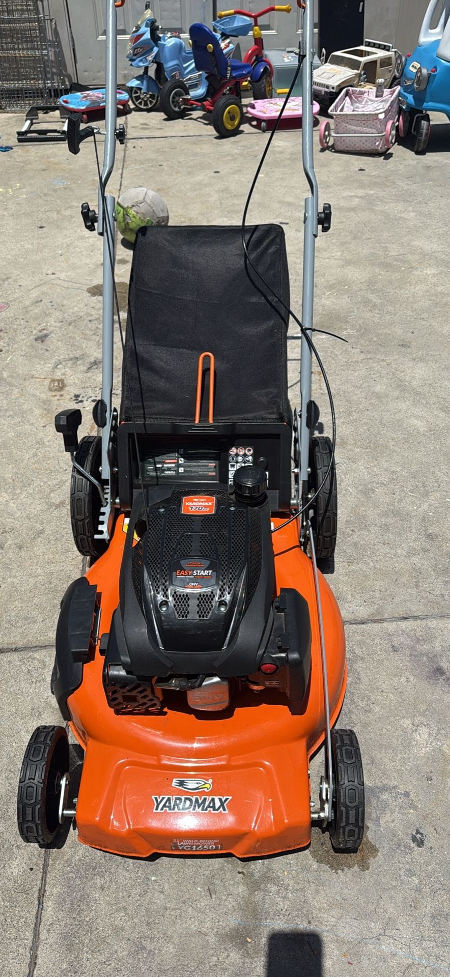 Yardmax lawnmower ( Manuel Push Mower) Model 1650