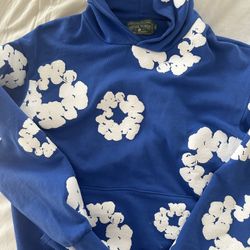 royal blue denim tear 