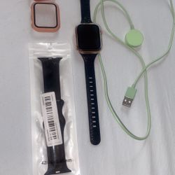Apple Watch SE (1st Gen + Cellular 44mm) 