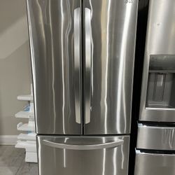  LG Refrigerator 