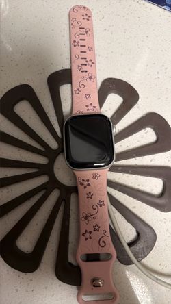 Apple Watch Series 7 in excellent condition
