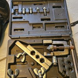 Klein 8 Pc Flaring Kit. 