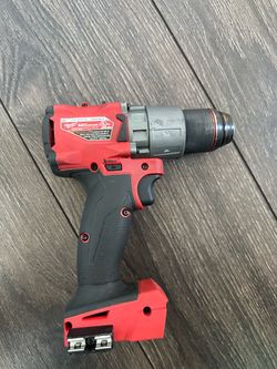 Milwaukee M18 Fuel Hammer Drill Driver