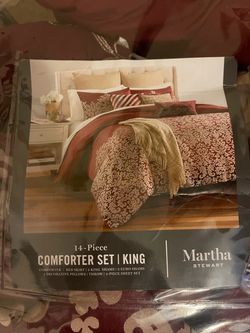 Nice King size Comforter, 12 piece