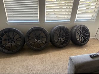 extended hellcat rims for Dodge charger