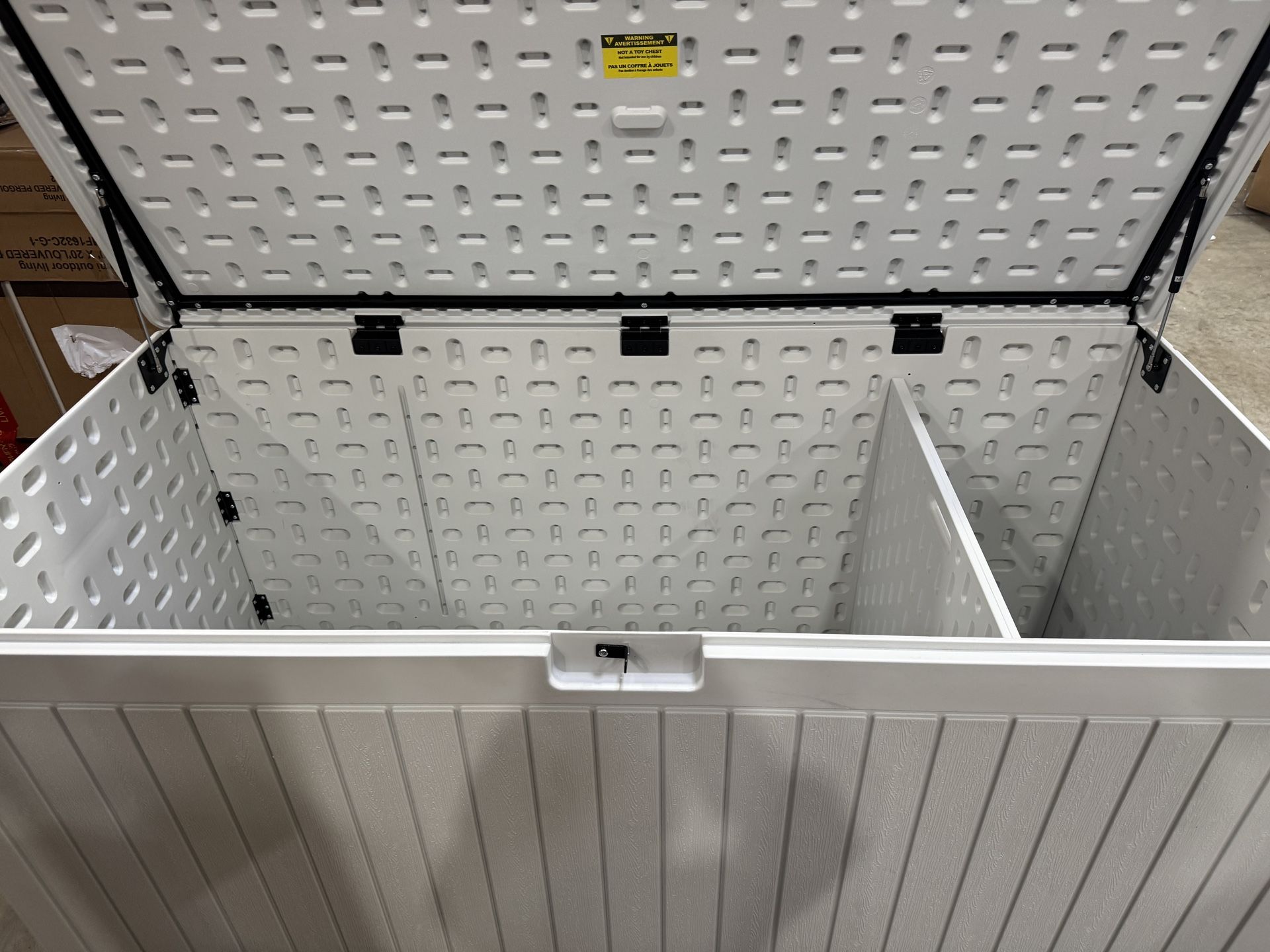 69βL Outdoor Storage Pool Swinging Tools Cabinet:$150