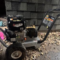 MI-T-M Gas Pressure Washer – 3,200 PSI / 2.4 GPM