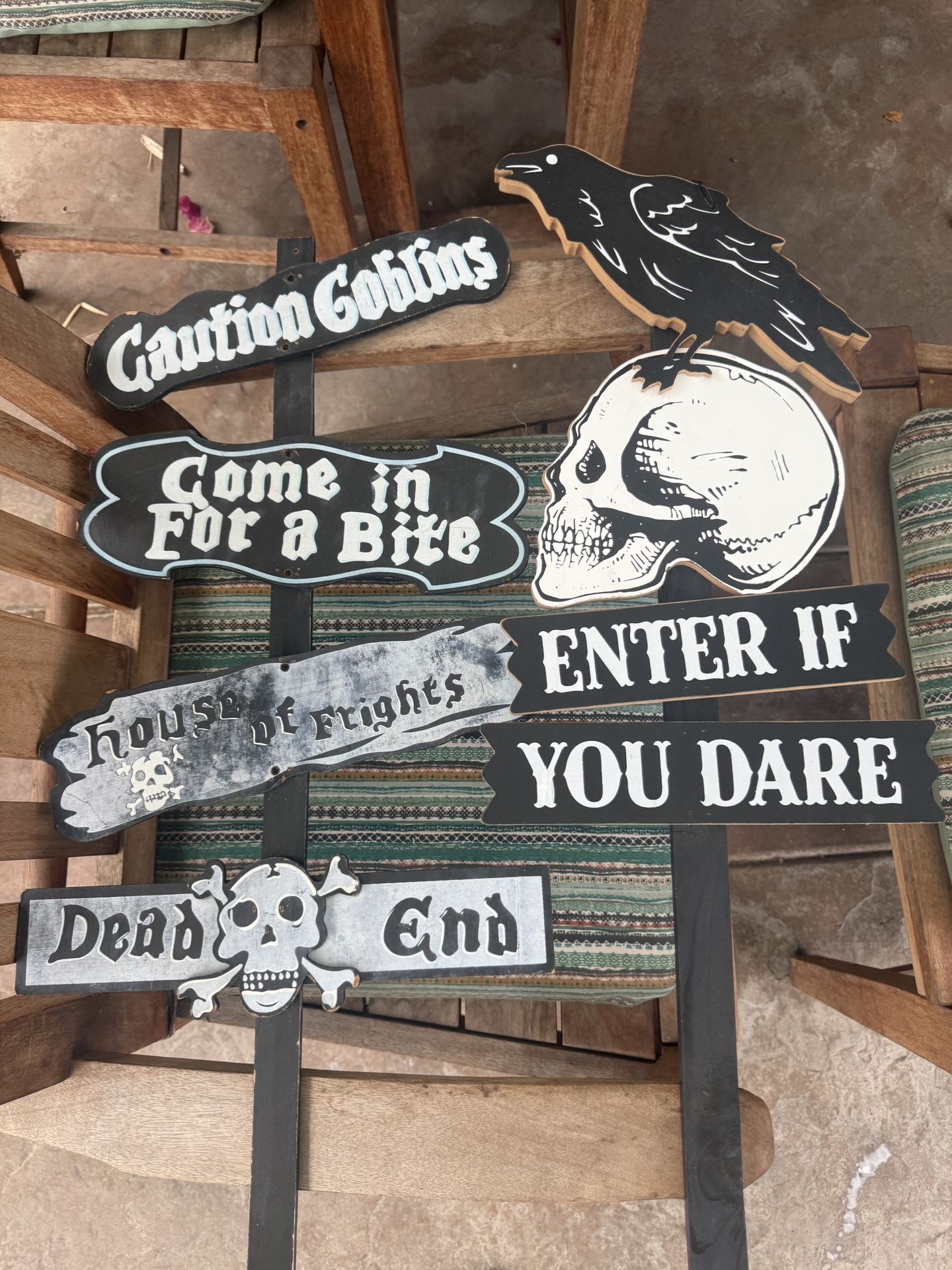 Halloween Yard Signs