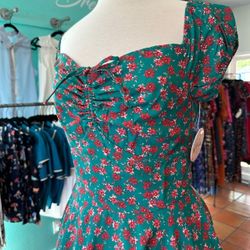 New Green Midi Swing Dress - Size US 6