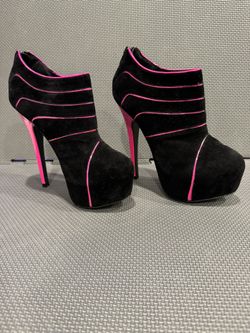Liliana 6” High Heels Size 5.5