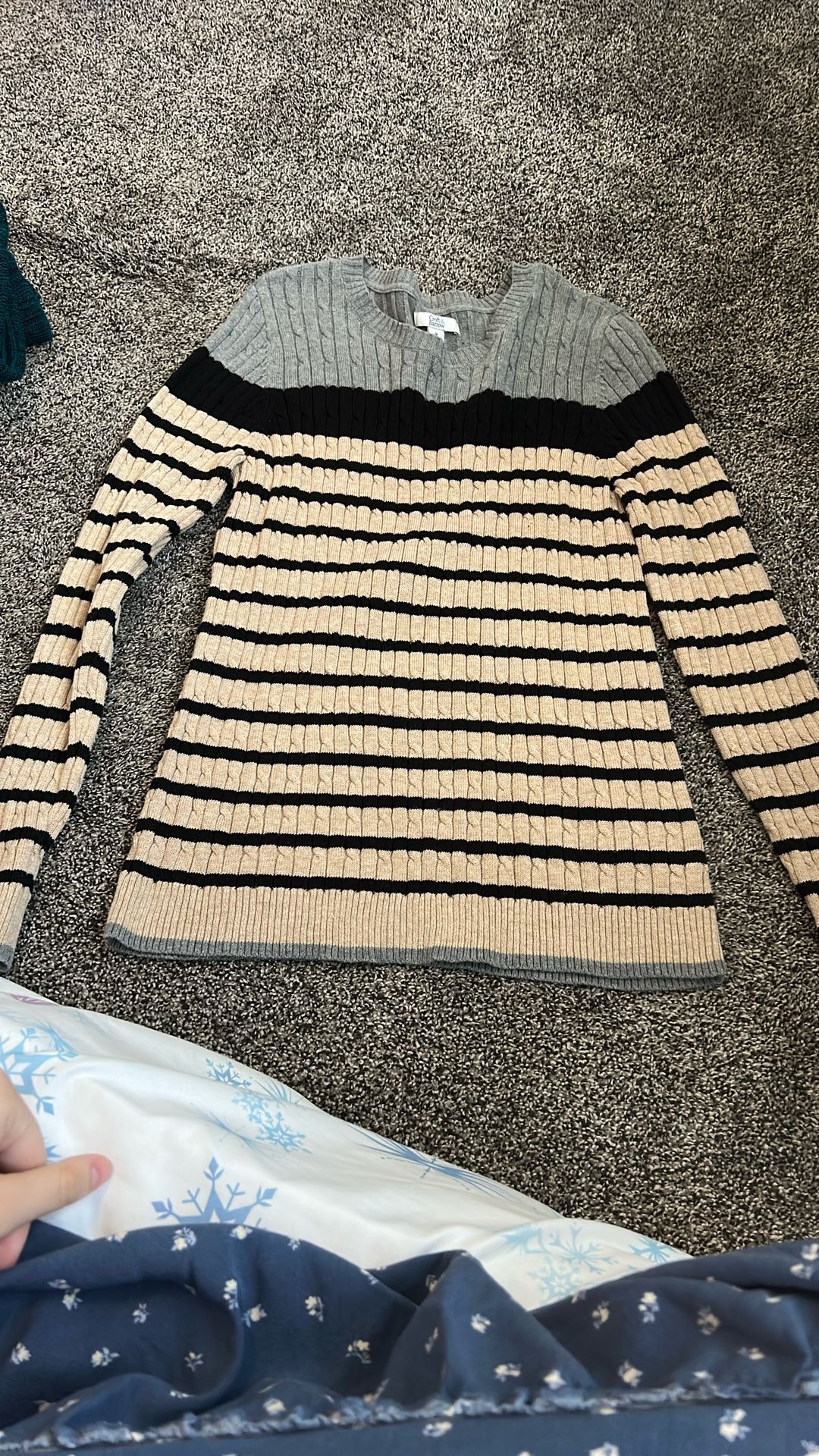 Women’s Sweater