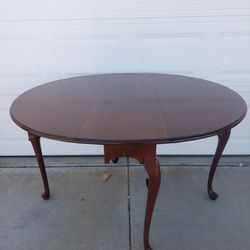 Antique drop leaf table