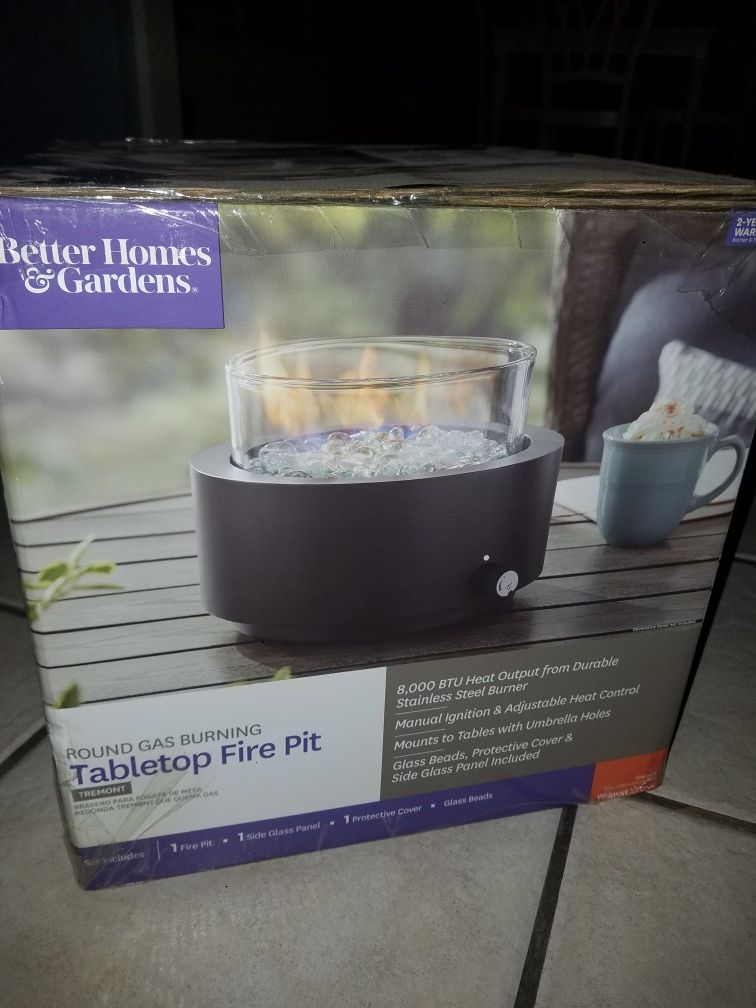 BRAND NEW Better Homes & Gardens round gas burning table top fire pit