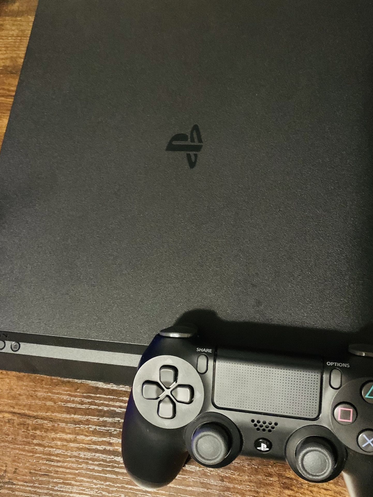 PlayStation 4 1TB Slim