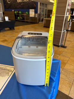 Ice maker: portable, countertop