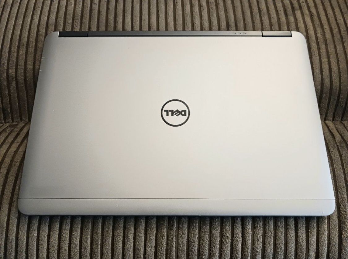 High Grade Dell Latitude Laptop Intel Core i5 CPU 16GB RAM 128 GB
