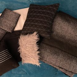 Queen Size Comforter Set