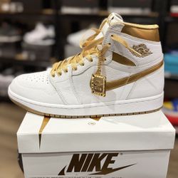 Air Jordan 1 High Gold Size 11W