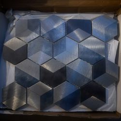 Molovo Tile