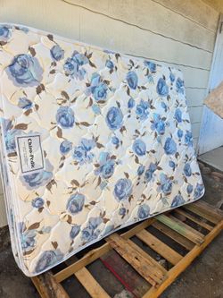 Free queen mattress n box spring.