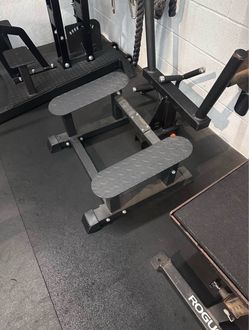 Titan T Bar Rowing Platform
