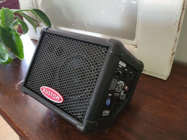 50 Watt Kustom Stage Monitor for Sale in Los Angeles, CA - OfferUp