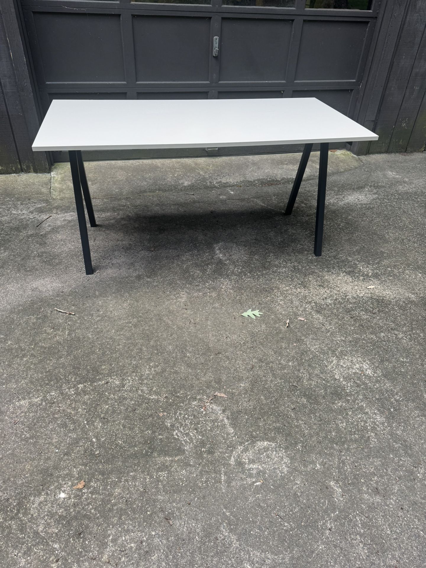 TROTTEN Desk / Work Station Like New!