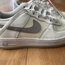 Nike Girl Shoes Size 4Y