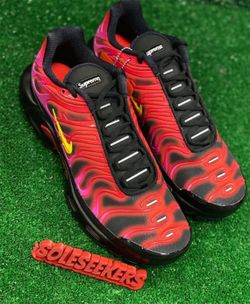 Nike supreme air Max plus 8.5