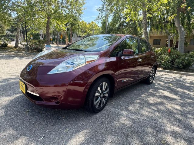 2016 Nissan LEAF