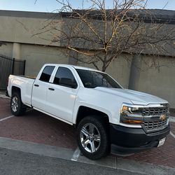 2018 Chevrolet Silverado 1500 Extended Cab V6 Clean Title