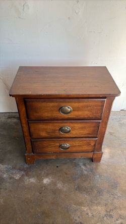Night stand
