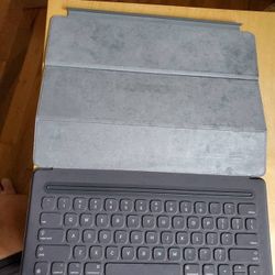Apple gray Smart Keyboard polio for iPad pro 12.9 1st or 2nd gen