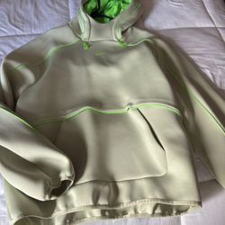 Nike Hoodie Men’s Medium 