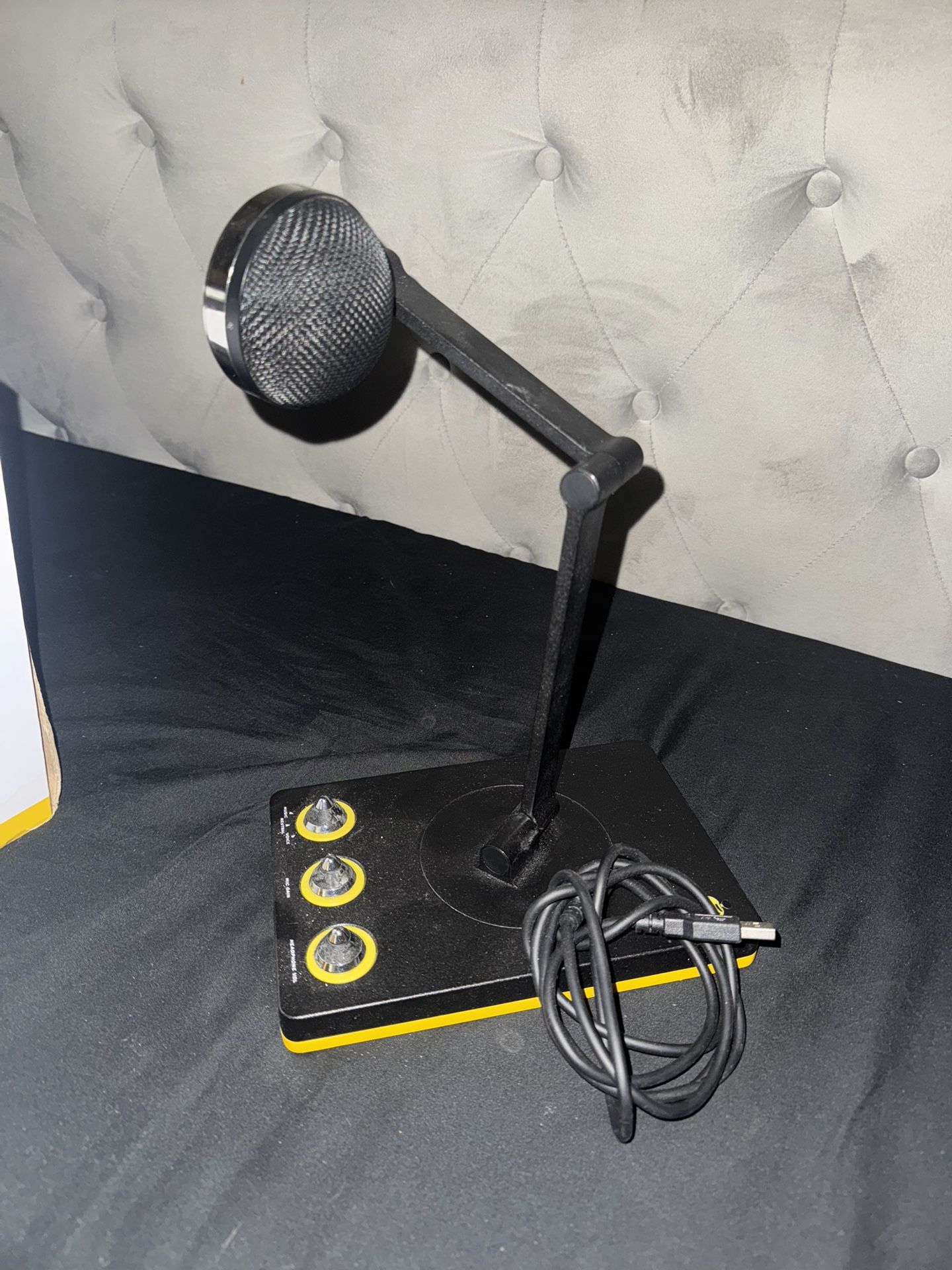 Bumblebee Desktop Usb Microphone