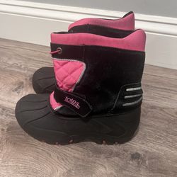 Kids Totes Pink Black Winter Snow Boots. Size 2.