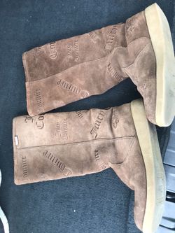 Real juicy boots . Size 6 adults