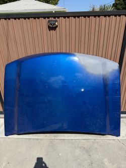 2003 - 2006 Chevy Silverado HD hood