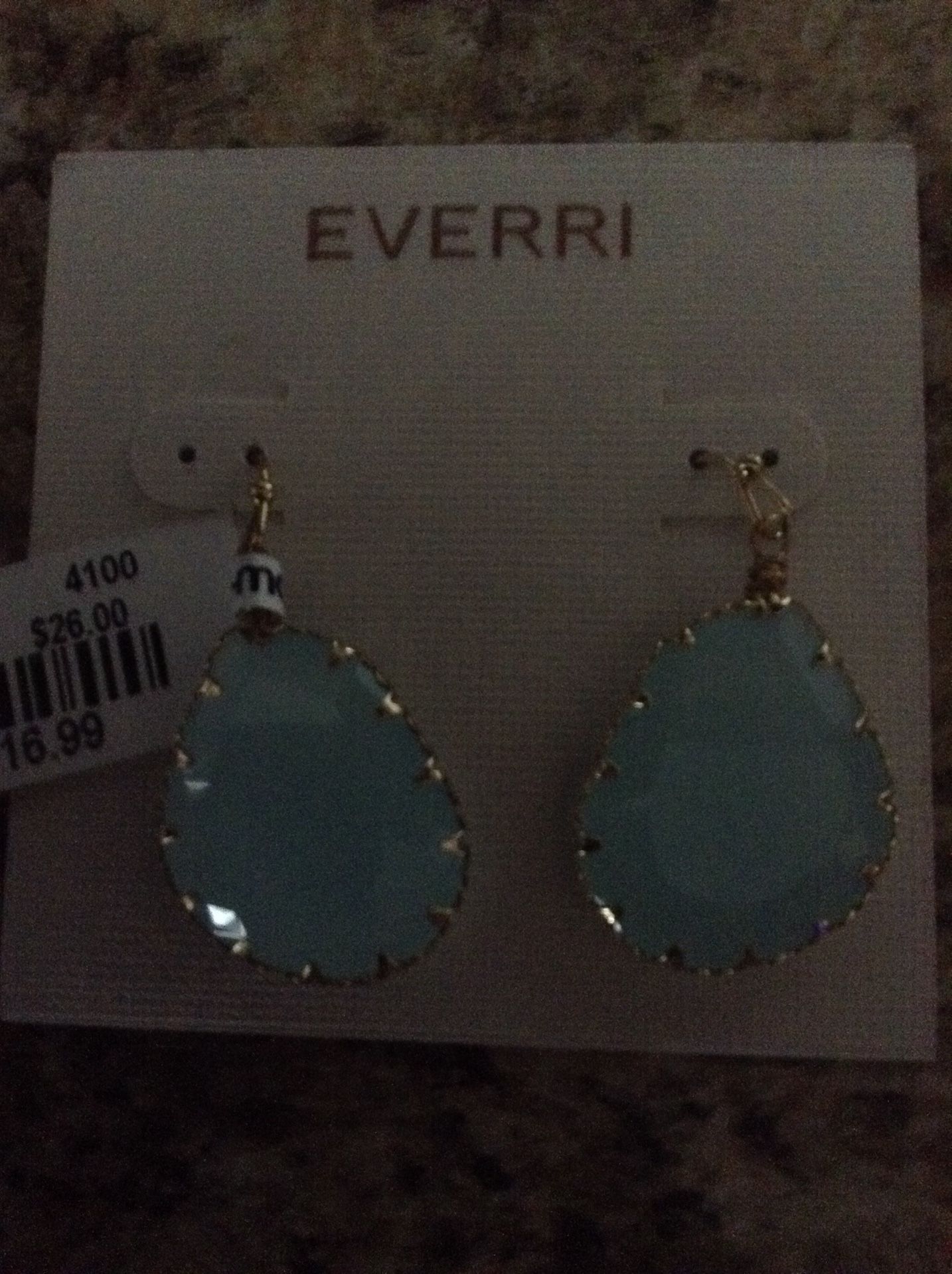 BY. EVERRI. HAND CUT GLADS AND BRASS EARRING SO COOL!!