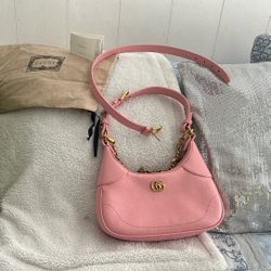 GUCCI CROSSOVER/Handbag