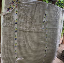 Queen size mattress